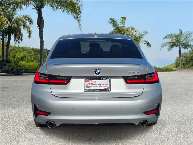 Used 2019 BMW 3 Series 330i Sedan  in ,  4