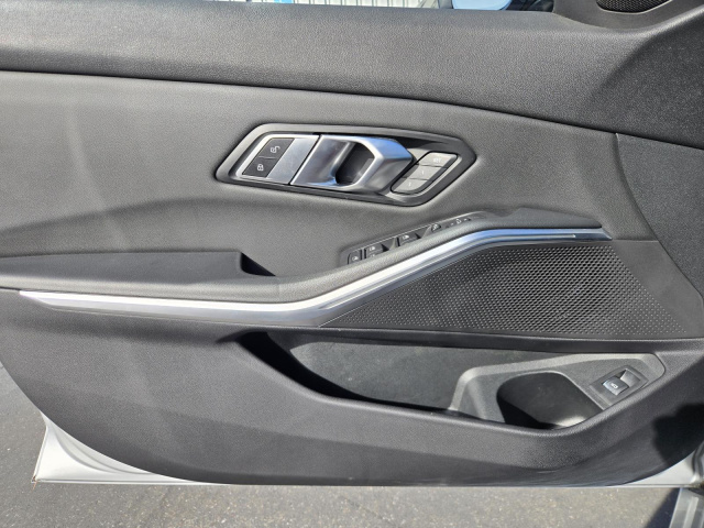 Used 2019 BMW 3 Series 330i Sedan  in ,  18