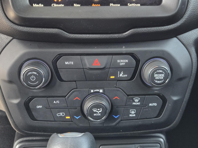 Used 2022 Jeep Renegade Latitude 4x4  in ,  13