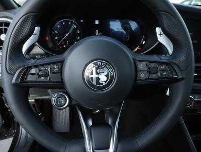 New 2025 Alfa Romeo Giulia RWD  in ,  11