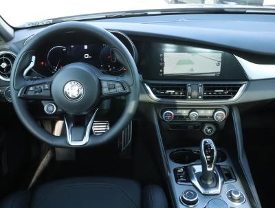 New 2025 Alfa Romeo Giulia RWD  in ,  5