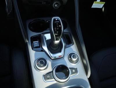 New 2025 Alfa Romeo Giulia RWD  in ,  10