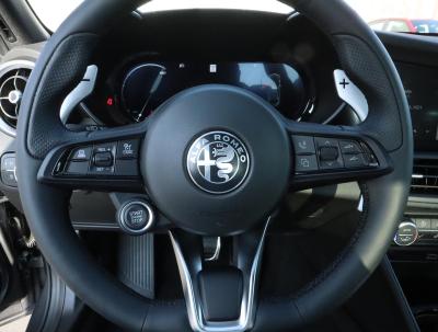 New 2025 Alfa Romeo Giulia RWD  in ,  11