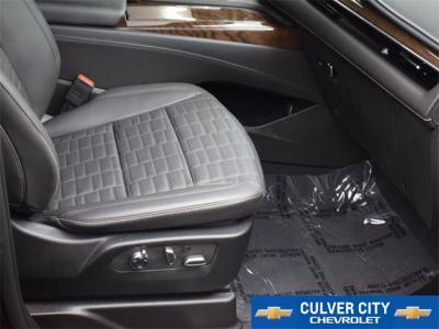 Used 2023 Cadillac Escalade Premium Luxury Platinum in Culver City, CA 17 img