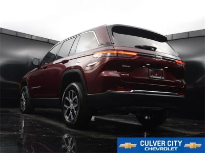 Used 2024 Jeep Grand Cherokee Limited in Culver City, CA 22 img