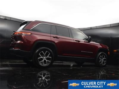 Used 2024 Jeep Grand Cherokee Limited in Culver City, CA 24 img