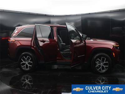 Used 2024 Jeep Grand Cherokee Limited in Culver City, CA 42 img