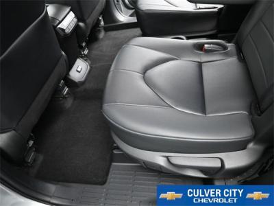 Used 2024 Toyota Highlander XLE in Culver City, CA 12 img