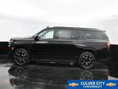 Used 2024 Chevrolet Suburban RST in Culver City, CA 4 img