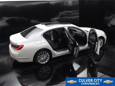 Used 2022 BMW 7 Series 740i in Culver City, CA 41 img