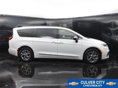 Used 2023 Chrysler Pacifica Limited in Culver City, CA 9 img