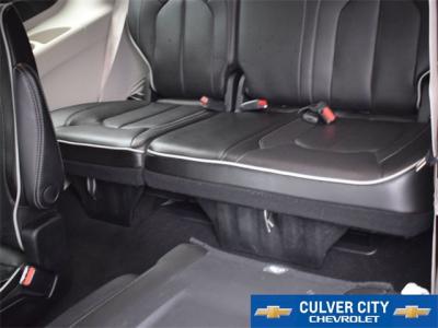 Used 2023 Chrysler Pacifica Limited in Culver City, CA 13 img