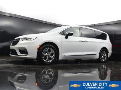Used 2023 Chrysler Pacifica Limited in Culver City, CA 21 img