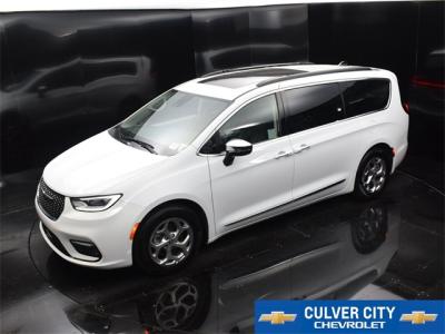 Used 2023 Chrysler Pacifica Limited in Culver City, CA 29 img