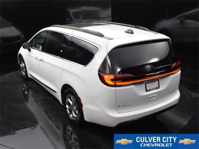 Used 2023 Chrysler Pacifica Limited in Culver City, CA 31 img