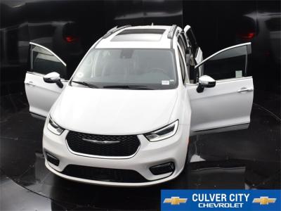 Used 2023 Chrysler Pacifica Limited in Culver City, CA 36 img