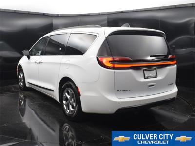Used 2023 Chrysler Pacifica Limited in Culver City, CA 6 img