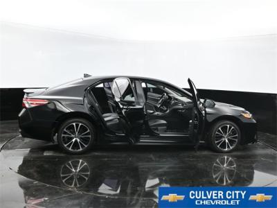 Used 2020 Toyota Camry SE in Culver City, CA 41 img
