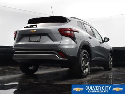 Used 2024 Chevrolet Trax LT in Culver City, CA 22 img