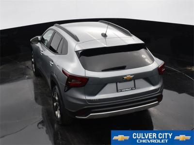 Used 2024 Chevrolet Trax LT in Culver City, CA 28 img