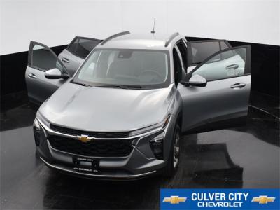 Used 2024 Chevrolet Trax LT in Culver City, CA 33 img