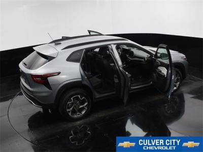 Used 2024 Chevrolet Trax LT in Culver City, CA 39 img