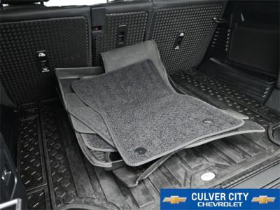 Used 2023 Land Rover Defender 110 X-Dynamic SE in Culver City, CA 13 img