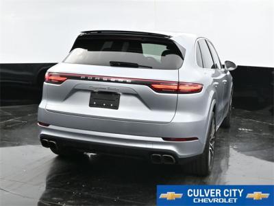 Used 2019 Porsche Cayenne Turbo in Culver City, CA 7 img
