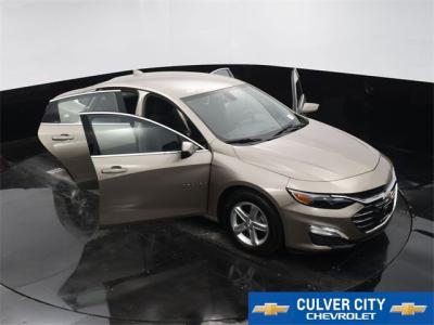 Used 2022 Chevrolet Malibu LT in Culver City, CA 34 img