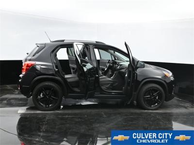 Used 2022 Chevrolet Trax LT in Culver City, CA 42 img
