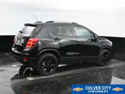 Used 2022 Chevrolet Trax LT in Culver City, CA 8 img