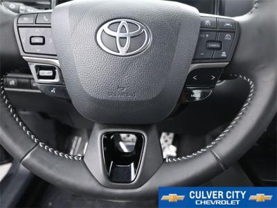 Used 2025 Toyota Camry SE in Culver City, CA 10 img