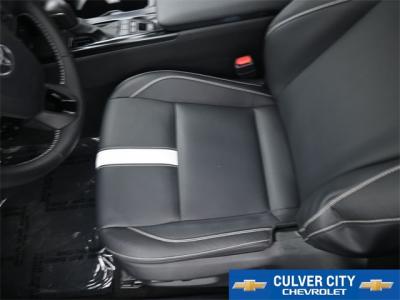 Used 2025 Toyota Camry SE in Culver City, CA 11 img