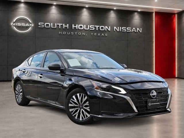 Super Black Used 2025 Nissan Altima 2.5 SV  in Houston, TX