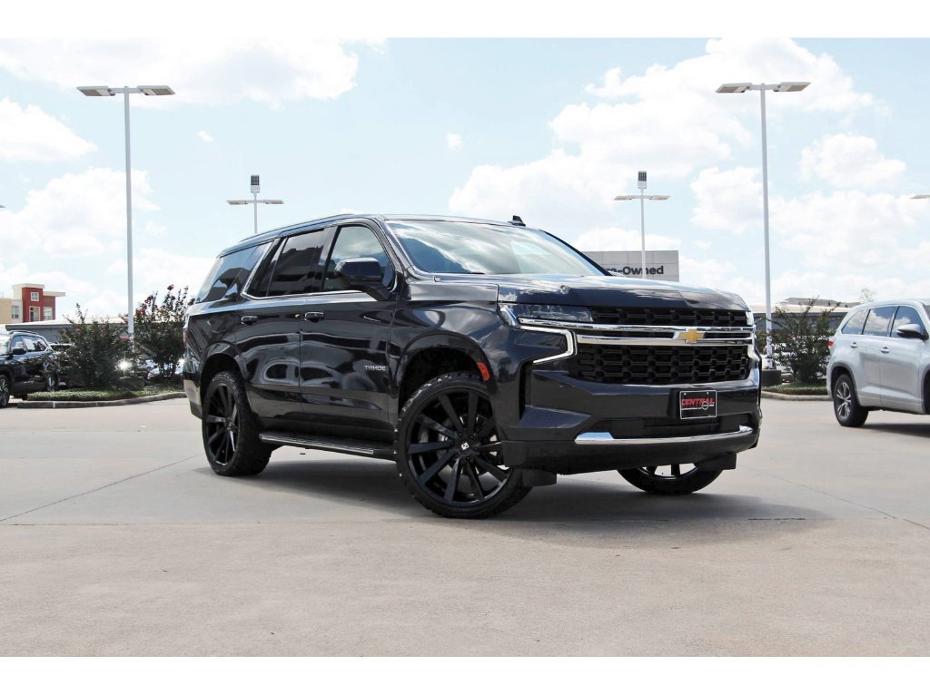 Ash Used 2024 Chevrolet Tahoe LS  in Houston, TX