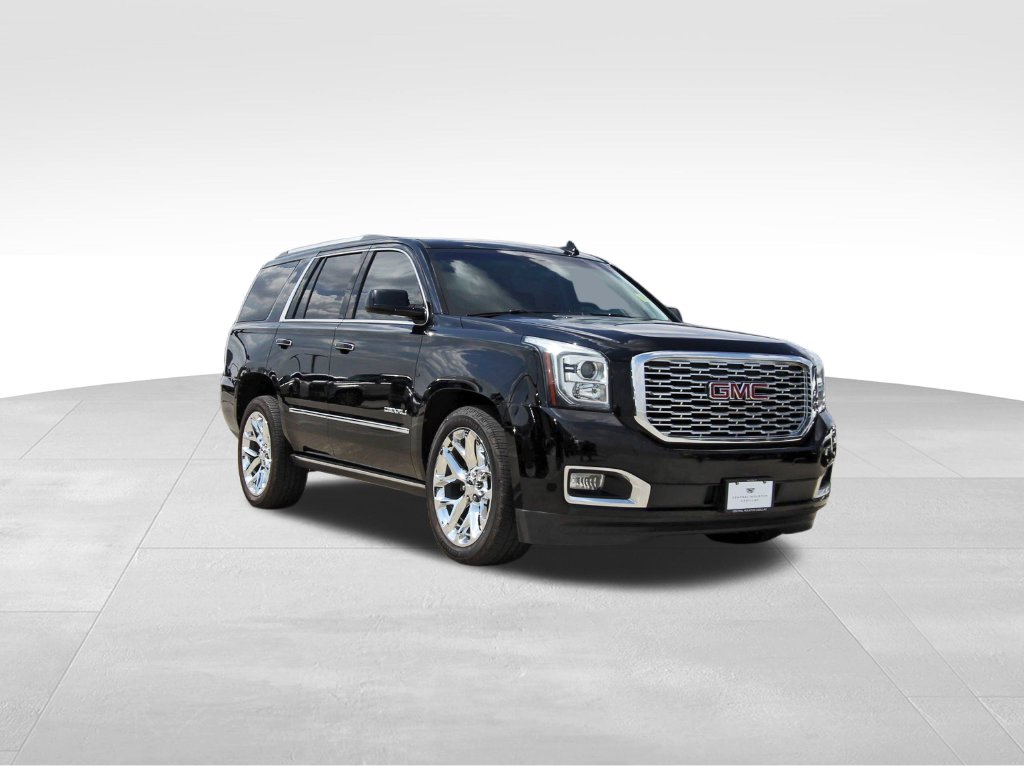 Onyx Black Used 2018 GMC Yukon Denali  in Houston, TX