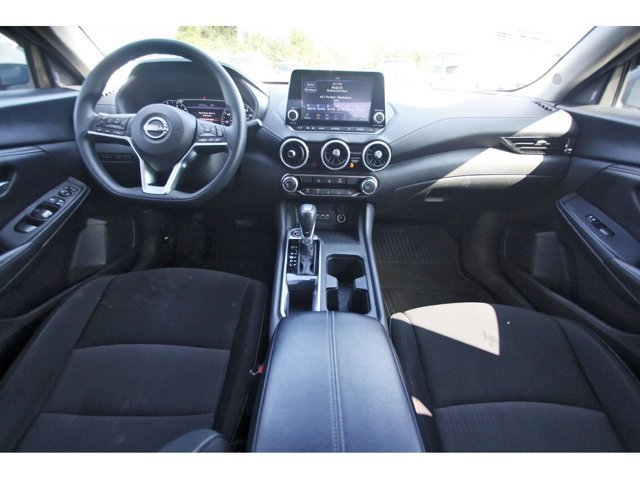 Used 2025 Nissan Sentra SV in Houston, TX 8 Used 2025 Nissan Sentra SV in Houston, TX 8