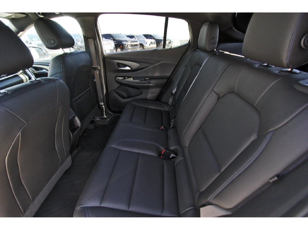 Used 2025 Buick Envista Sport Touring in Houston, TX 6 Used 2025 Buick Envista Sport Touring in Houston, TX 6