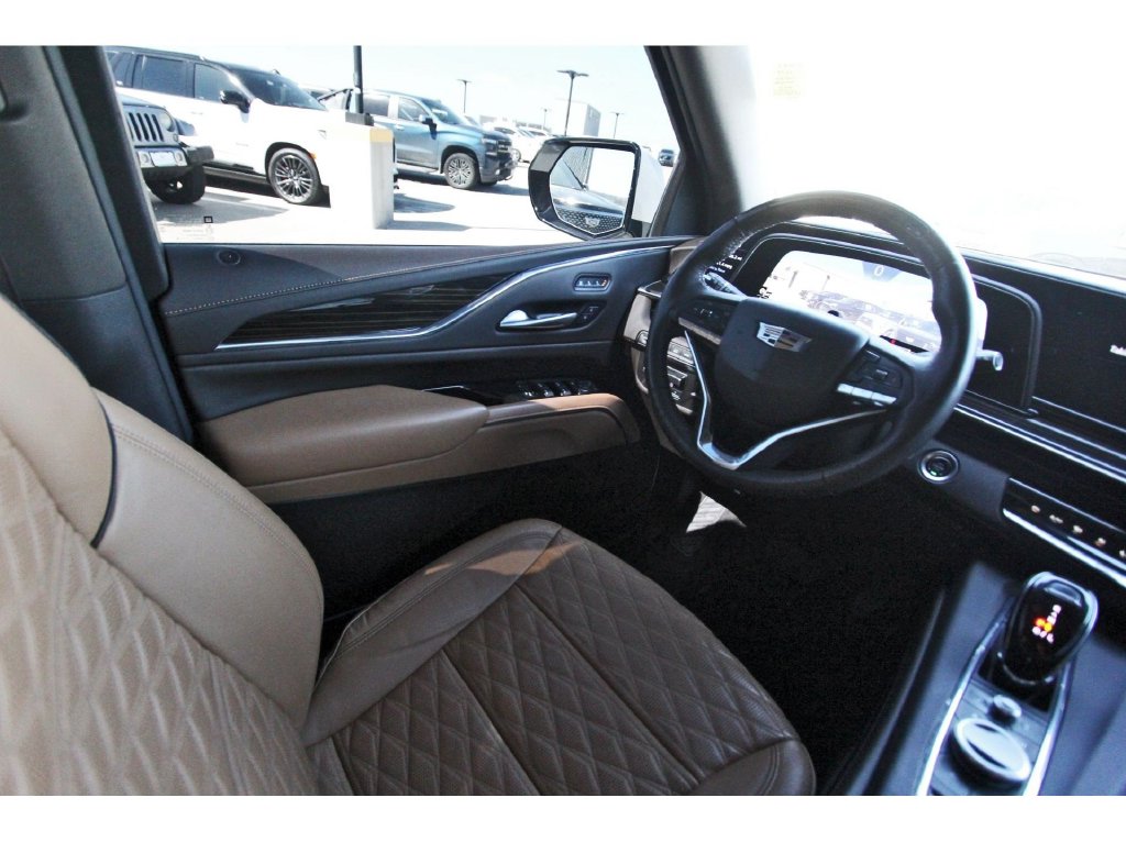 Used 2024 Cadillac Escalade Sport in Houston, TX 7 Used 2024 Cadillac Escalade Sport in Houston, TX 7