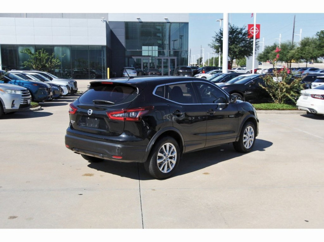Used 2022 Nissan Rogue Sport S in Houston, TX 4