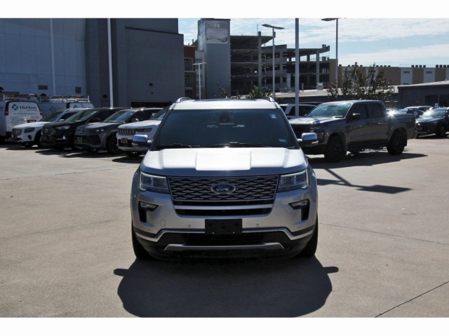 Used 2018 Ford Explorer Platinum in Houston, TX 1