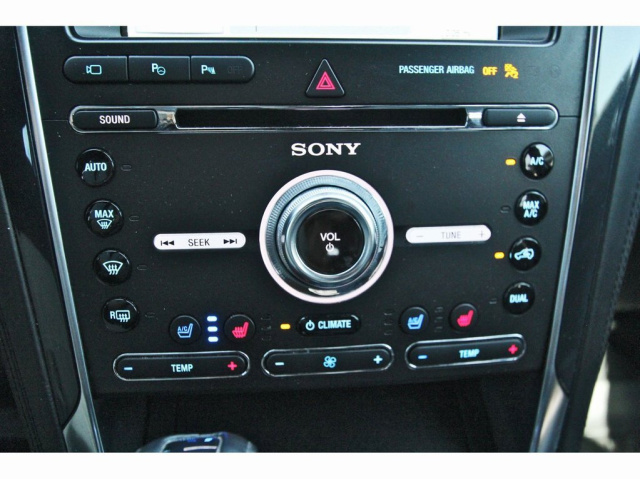 Used 2018 Ford Explorer Platinum in Houston, TX 15