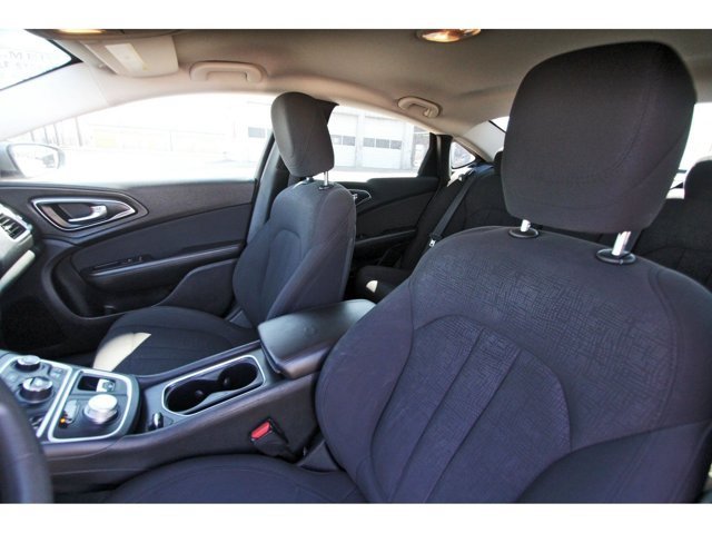 Used 2015 Chrysler 200 Limited in Houston, TX 5