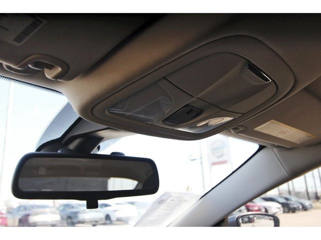 Used 2015 Chrysler 200 Limited in Houston, TX 21