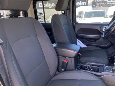 Used 2020 Jeep Gladiator Sport  in Anaheim, CA 10