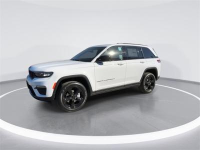 New 2025 Jeep Grand Cherokee Limited  in Anaheim, CA 3