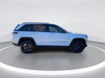 New 2025 Jeep Grand Cherokee Limited  in Anaheim, CA 8