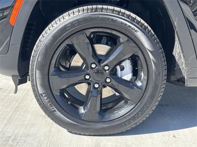 New 2025 Jeep Grand Cherokee Limited  in Anaheim, CA 9