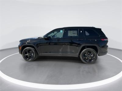 New 2025 Jeep Grand Cherokee Limited  in Anaheim, CA 4