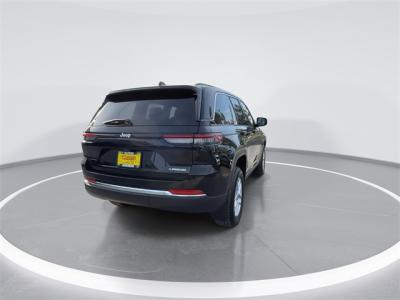 New 2025 Jeep Grand Cherokee Laredo  in Anaheim, CA 7